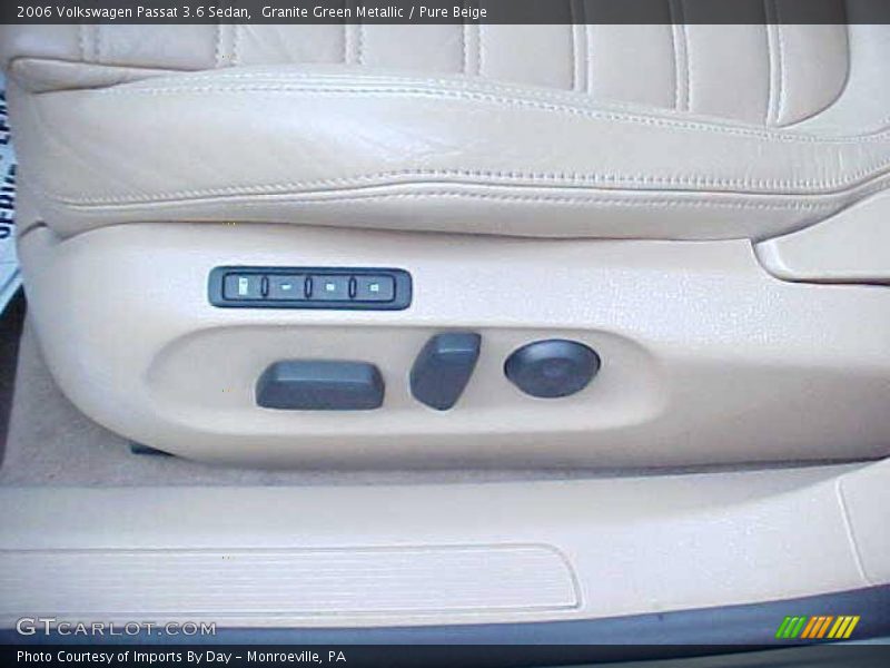 Granite Green Metallic / Pure Beige 2006 Volkswagen Passat 3.6 Sedan