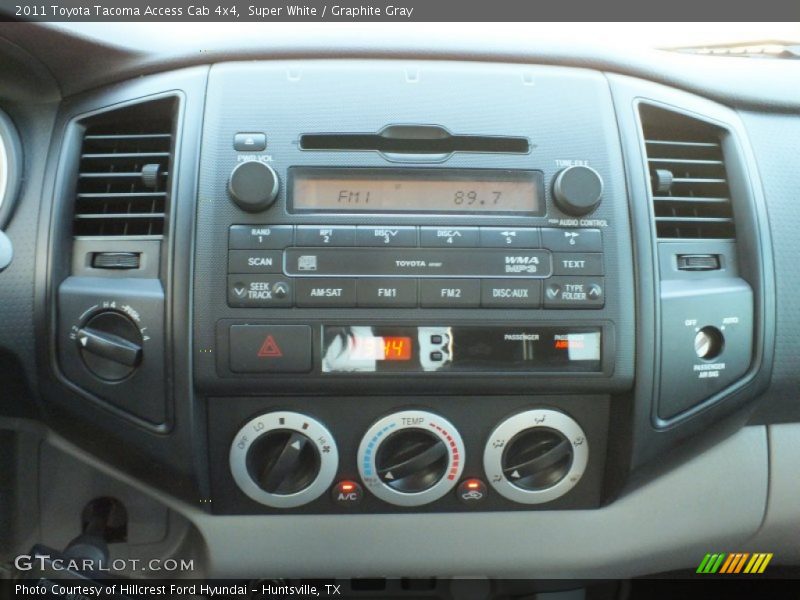 Super White / Graphite Gray 2011 Toyota Tacoma Access Cab 4x4