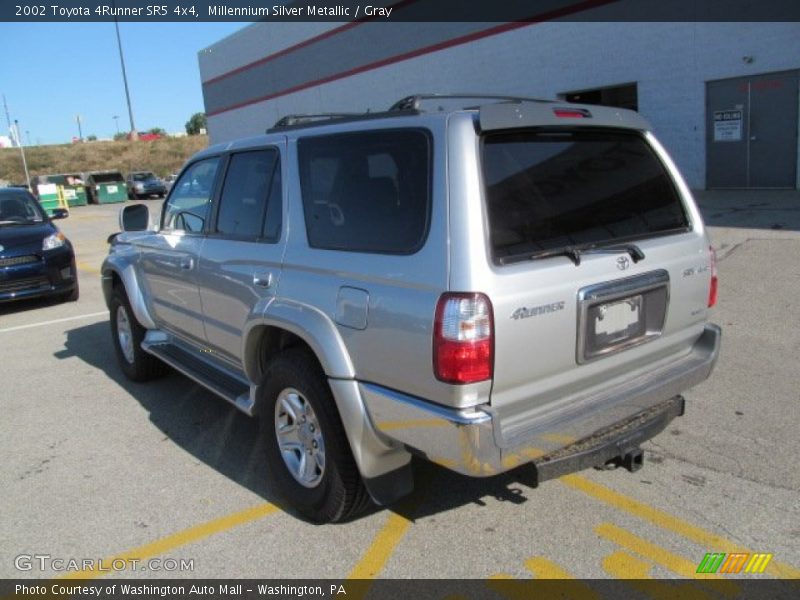 Millennium Silver Metallic / Gray 2002 Toyota 4Runner SR5 4x4