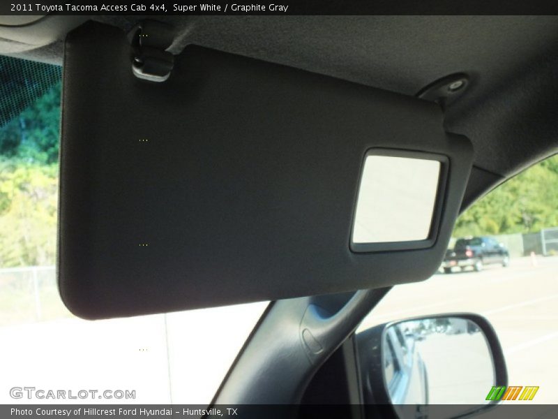 Super White / Graphite Gray 2011 Toyota Tacoma Access Cab 4x4