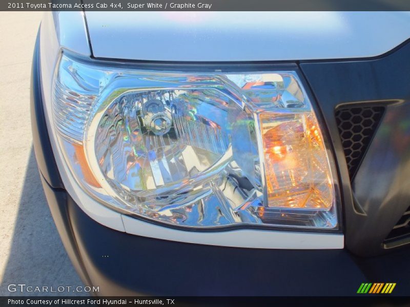 Super White / Graphite Gray 2011 Toyota Tacoma Access Cab 4x4