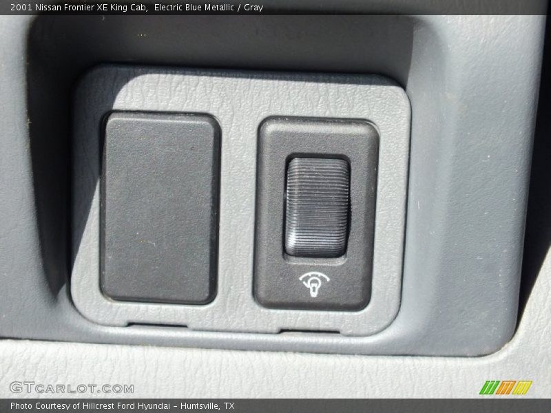 Electric Blue Metallic / Gray 2001 Nissan Frontier XE King Cab