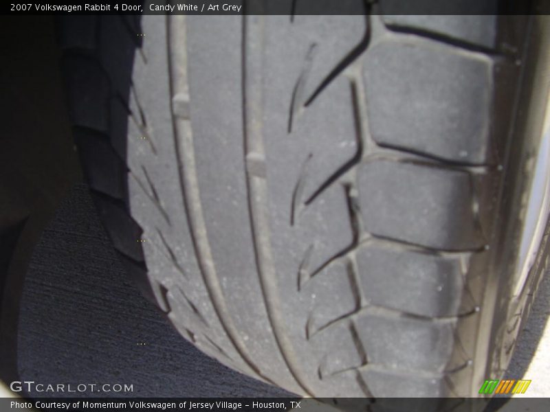 Candy White / Art Grey 2007 Volkswagen Rabbit 4 Door