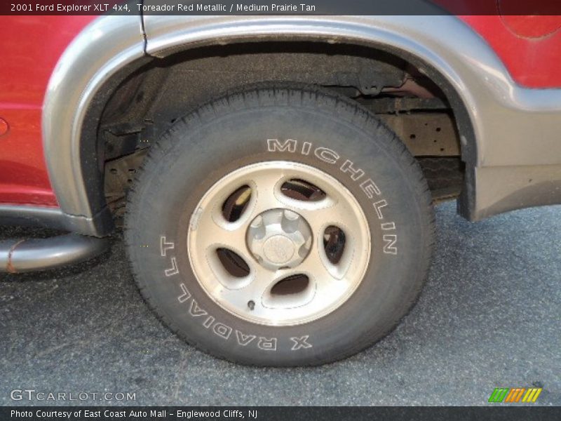 Toreador Red Metallic / Medium Prairie Tan 2001 Ford Explorer XLT 4x4