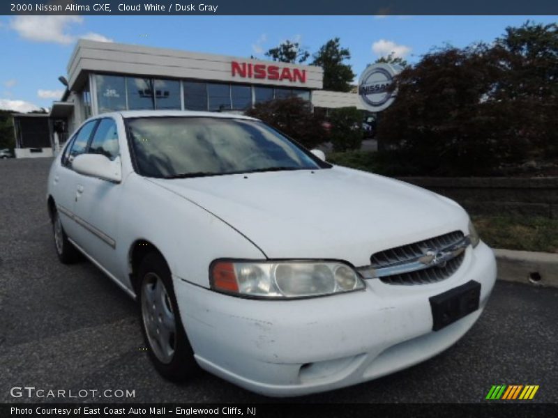 Cloud White / Dusk Gray 2000 Nissan Altima GXE