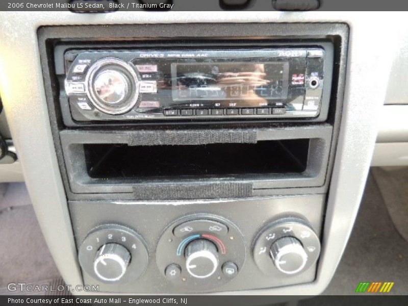 Black / Titanium Gray 2006 Chevrolet Malibu LS Sedan