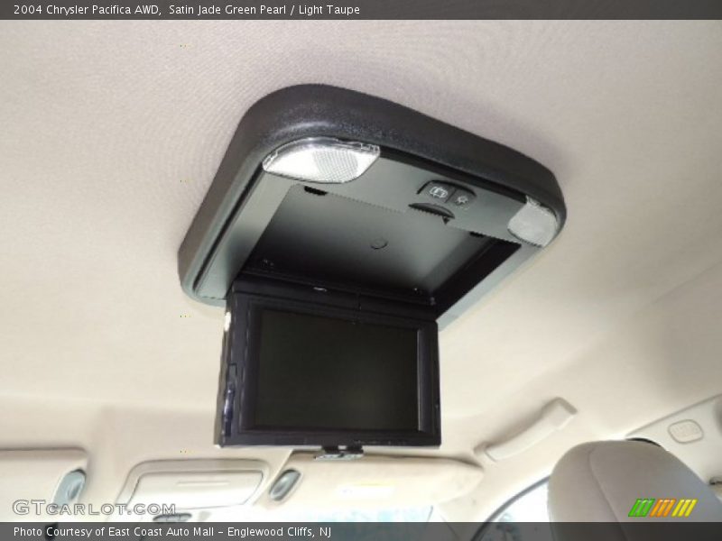 Satin Jade Green Pearl / Light Taupe 2004 Chrysler Pacifica AWD