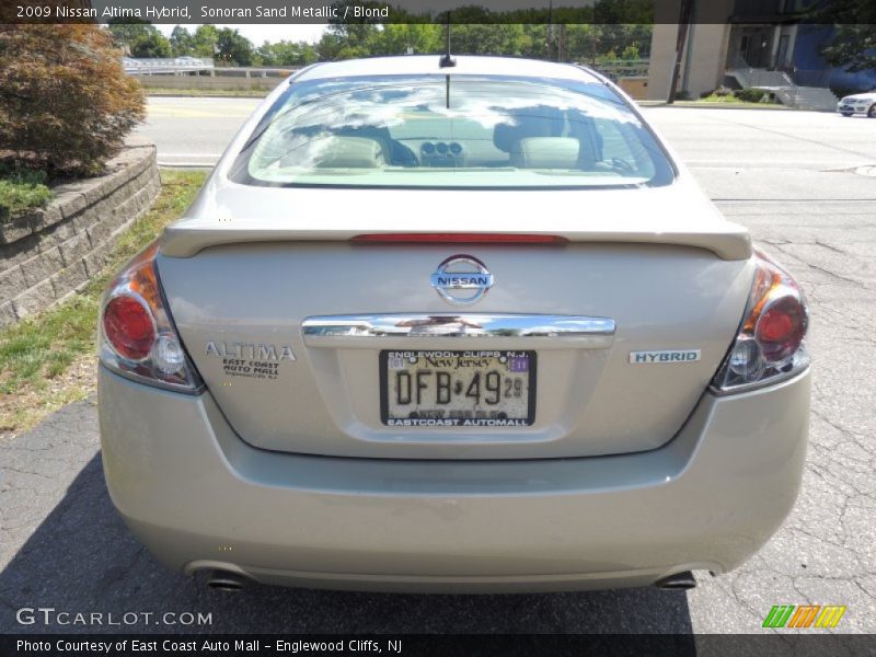 Sonoran Sand Metallic / Blond 2009 Nissan Altima Hybrid