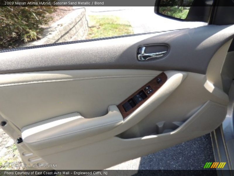 Sonoran Sand Metallic / Blond 2009 Nissan Altima Hybrid
