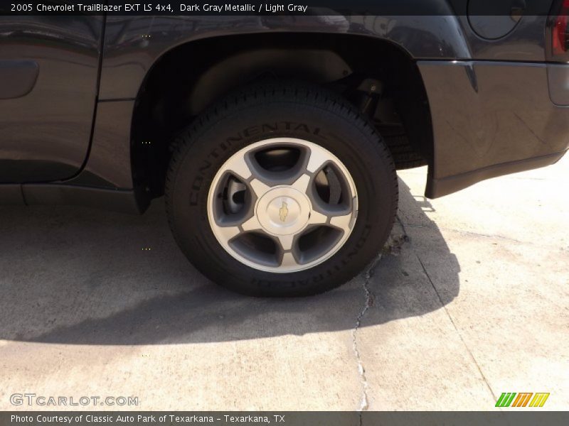 Dark Gray Metallic / Light Gray 2005 Chevrolet TrailBlazer EXT LS 4x4