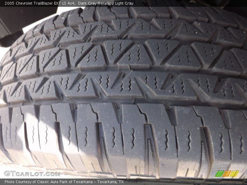 Dark Gray Metallic / Light Gray 2005 Chevrolet TrailBlazer EXT LS 4x4