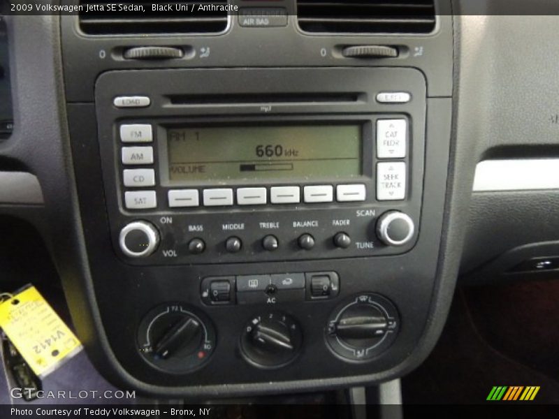 Black Uni / Anthracite 2009 Volkswagen Jetta SE Sedan