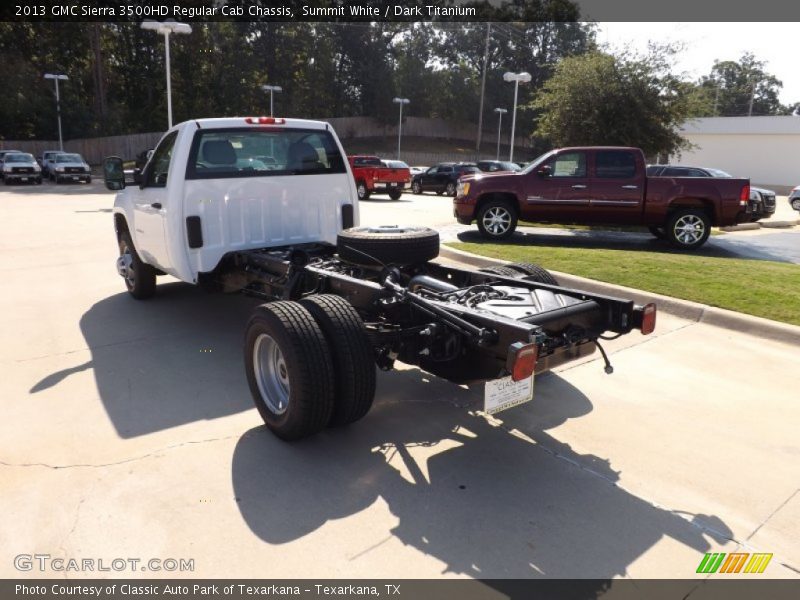 Summit White / Dark Titanium 2013 GMC Sierra 3500HD Regular Cab Chassis