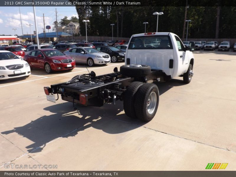 Summit White / Dark Titanium 2013 GMC Sierra 3500HD Regular Cab Chassis