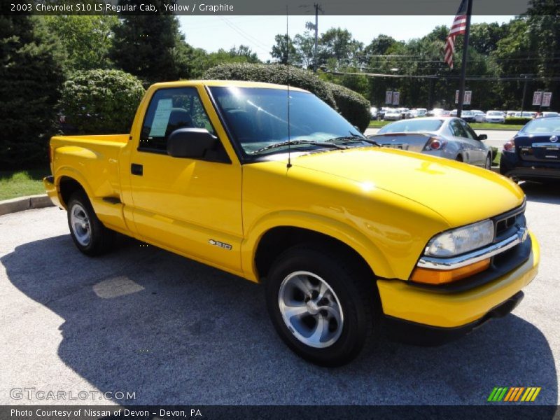Yellow / Graphite 2003 Chevrolet S10 LS Regular Cab