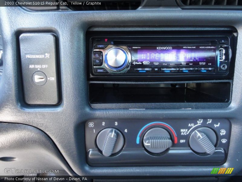 Yellow / Graphite 2003 Chevrolet S10 LS Regular Cab