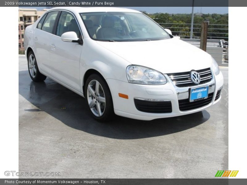 Candy White / Pure Beige 2009 Volkswagen Jetta SEL Sedan