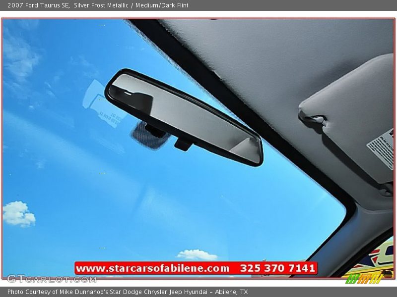 Silver Frost Metallic / Medium/Dark Flint 2007 Ford Taurus SE