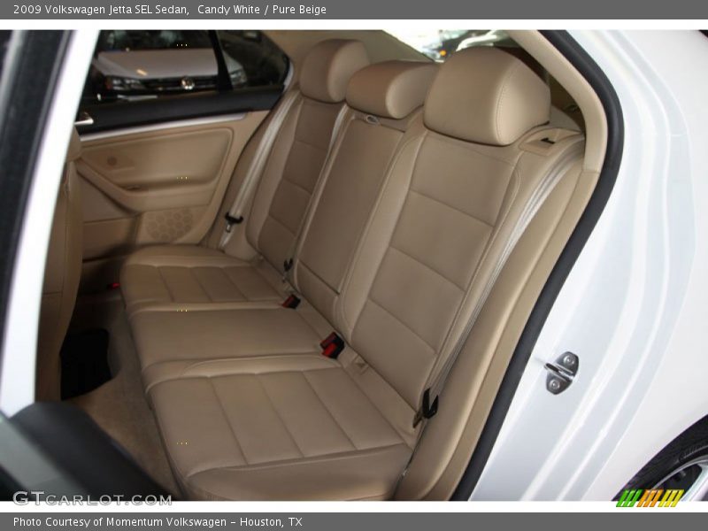 Candy White / Pure Beige 2009 Volkswagen Jetta SEL Sedan
