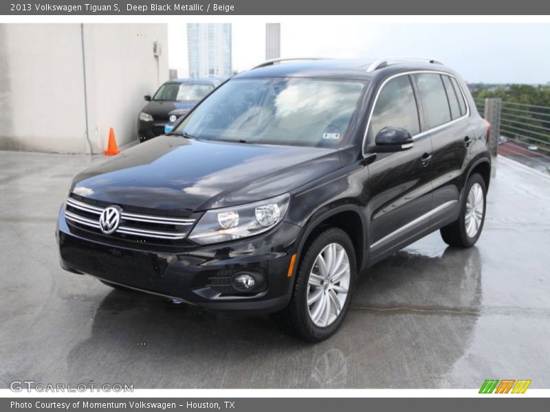 Deep Black Metallic / Beige 2013 Volkswagen Tiguan S