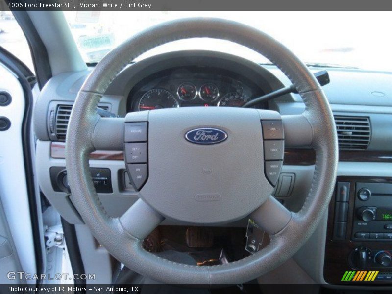 Vibrant White / Flint Grey 2006 Ford Freestar SEL
