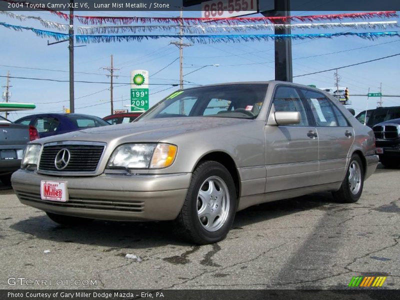 Lunar Mist Metallic / Stone 2004 Toyota Camry XLE V6