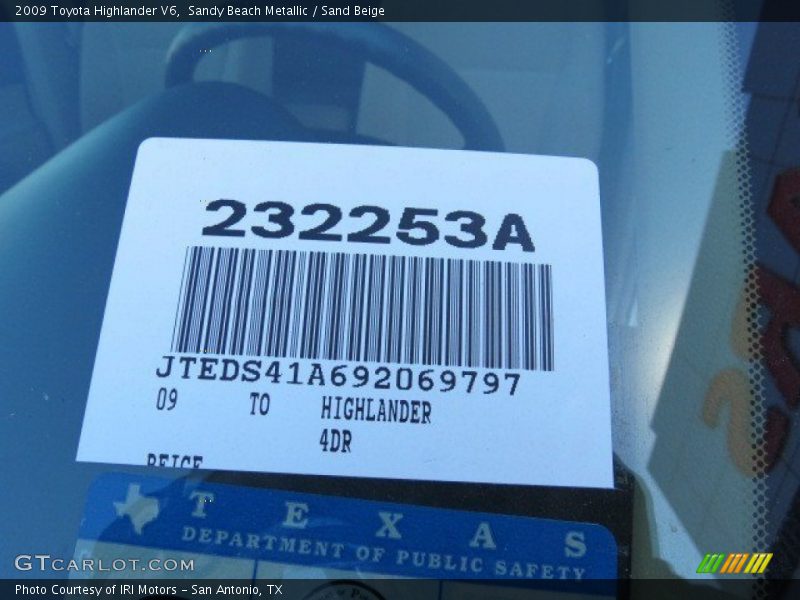 Sandy Beach Metallic / Sand Beige 2009 Toyota Highlander V6