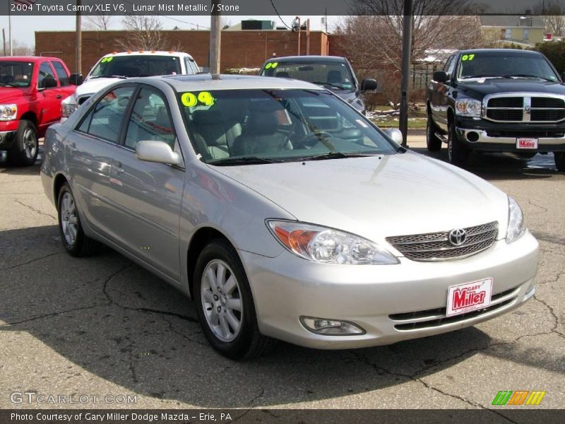 Lunar Mist Metallic / Stone 2004 Toyota Camry XLE V6