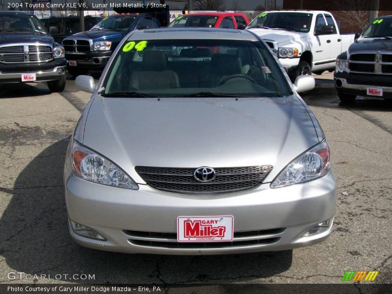 Lunar Mist Metallic / Stone 2004 Toyota Camry XLE V6