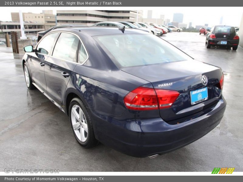 Night Blue Metallic / Titan Black 2013 Volkswagen Passat 2.5L SE