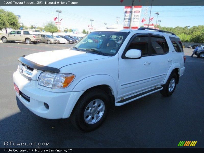 Natural White / Taupe 2006 Toyota Sequoia SR5