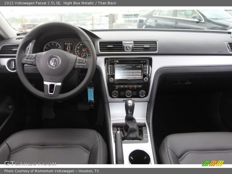 Night Blue Metallic / Titan Black 2013 Volkswagen Passat 2.5L SE