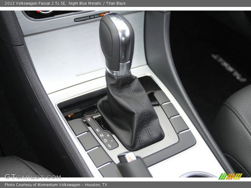 Night Blue Metallic / Titan Black 2013 Volkswagen Passat 2.5L SE