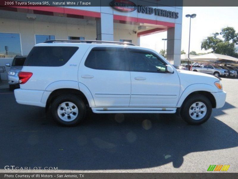 Natural White / Taupe 2006 Toyota Sequoia SR5