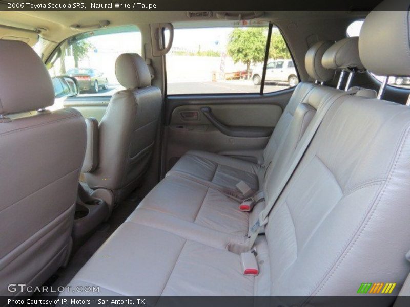 Natural White / Taupe 2006 Toyota Sequoia SR5