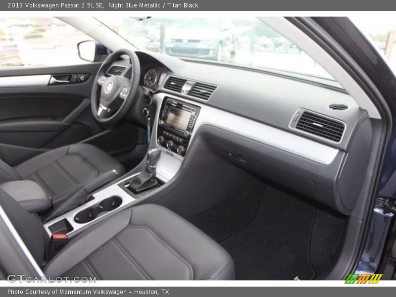 Night Blue Metallic / Titan Black 2013 Volkswagen Passat 2.5L SE