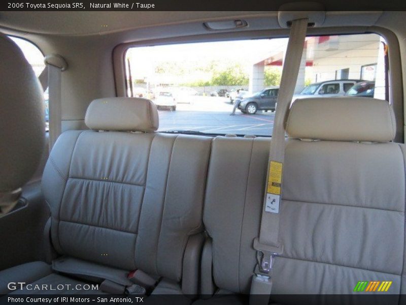 Natural White / Taupe 2006 Toyota Sequoia SR5