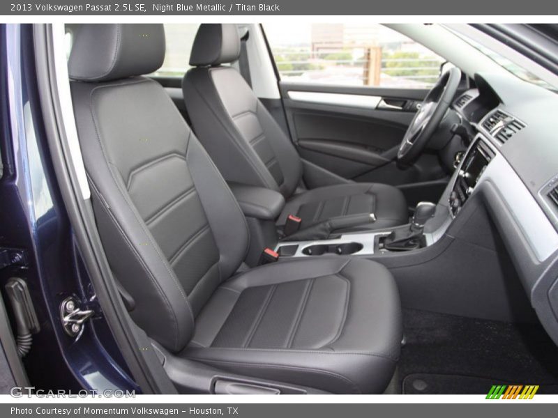 Night Blue Metallic / Titan Black 2013 Volkswagen Passat 2.5L SE