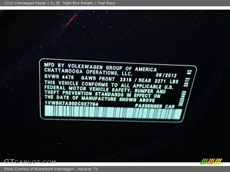 Night Blue Metallic / Titan Black 2013 Volkswagen Passat 2.5L SE