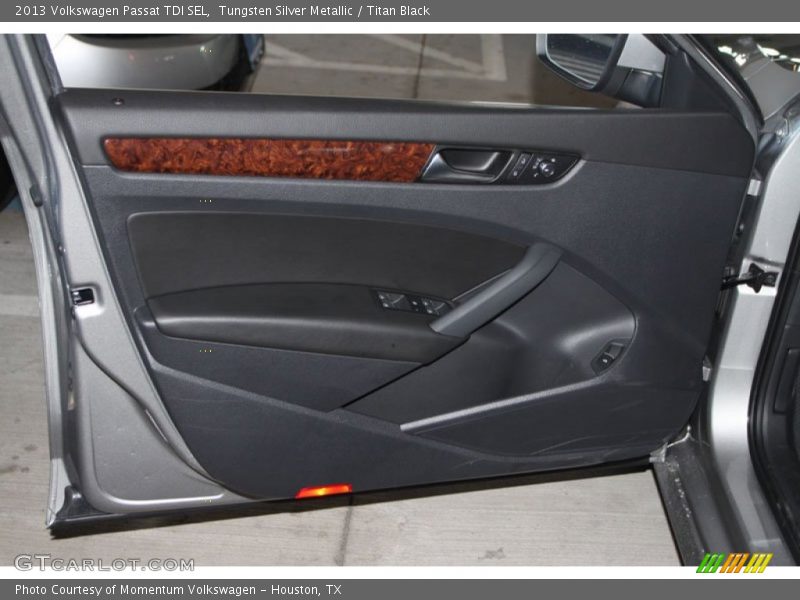 Tungsten Silver Metallic / Titan Black 2013 Volkswagen Passat TDI SEL
