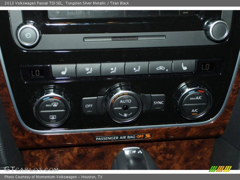 Tungsten Silver Metallic / Titan Black 2013 Volkswagen Passat TDI SEL