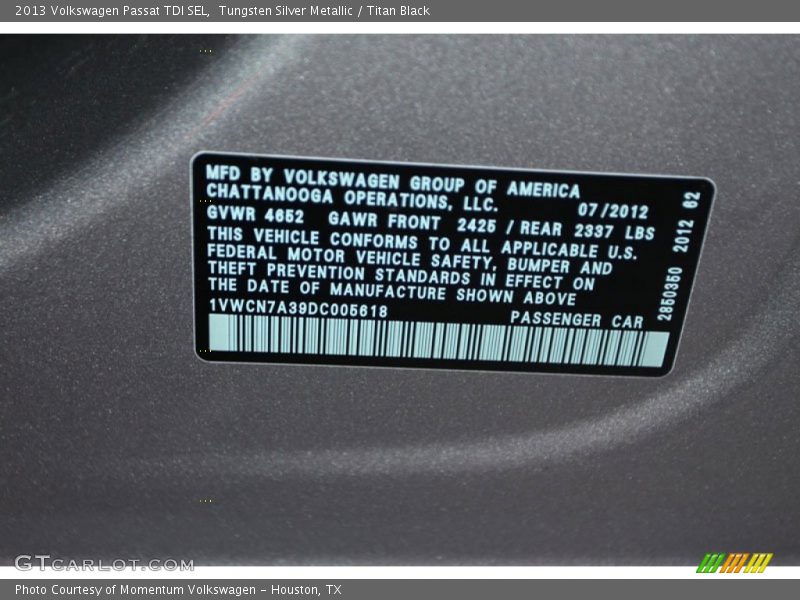 Tungsten Silver Metallic / Titan Black 2013 Volkswagen Passat TDI SEL