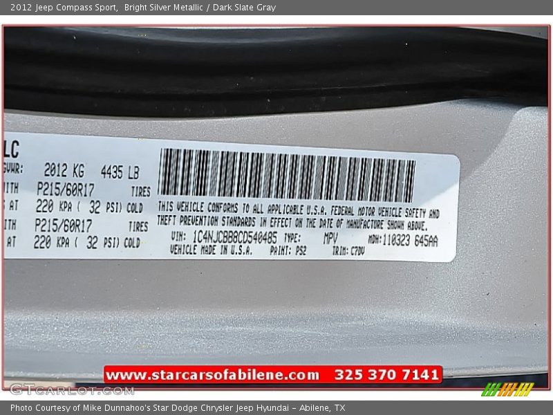Bright Silver Metallic / Dark Slate Gray 2012 Jeep Compass Sport