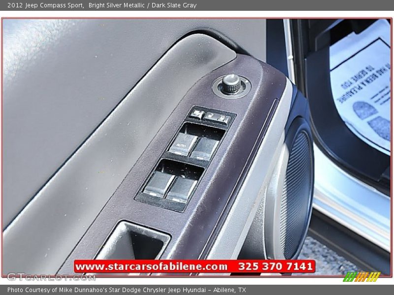 Bright Silver Metallic / Dark Slate Gray 2012 Jeep Compass Sport