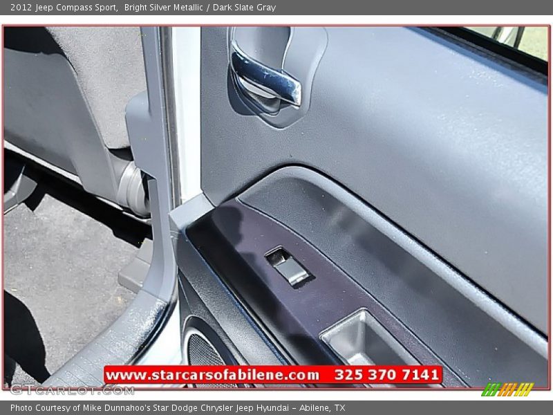 Bright Silver Metallic / Dark Slate Gray 2012 Jeep Compass Sport