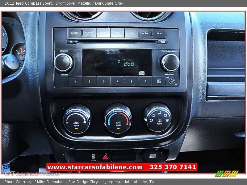 Bright Silver Metallic / Dark Slate Gray 2012 Jeep Compass Sport