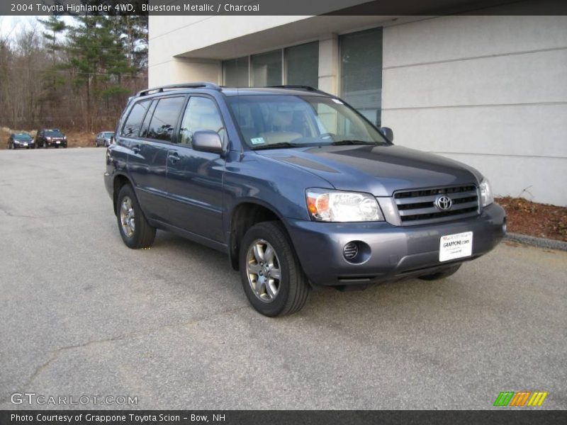 Bluestone Metallic / Charcoal 2004 Toyota Highlander 4WD