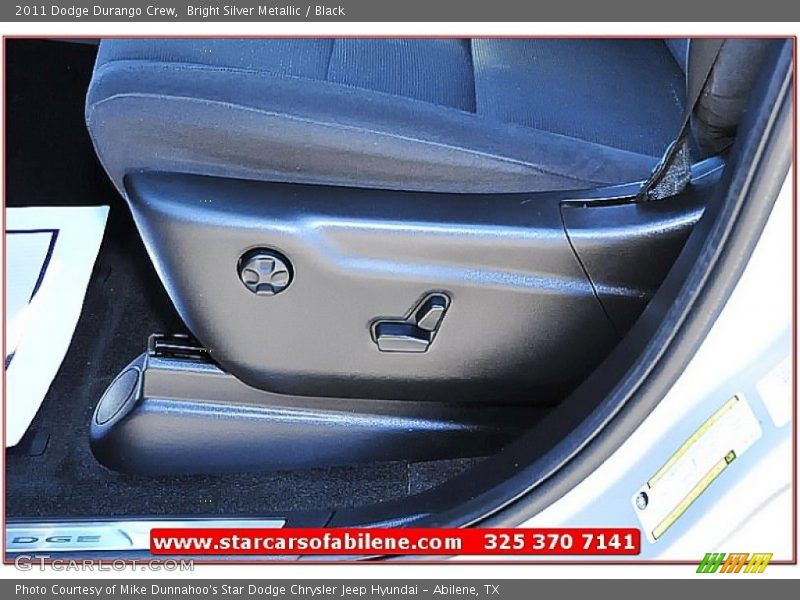 Bright Silver Metallic / Black 2011 Dodge Durango Crew