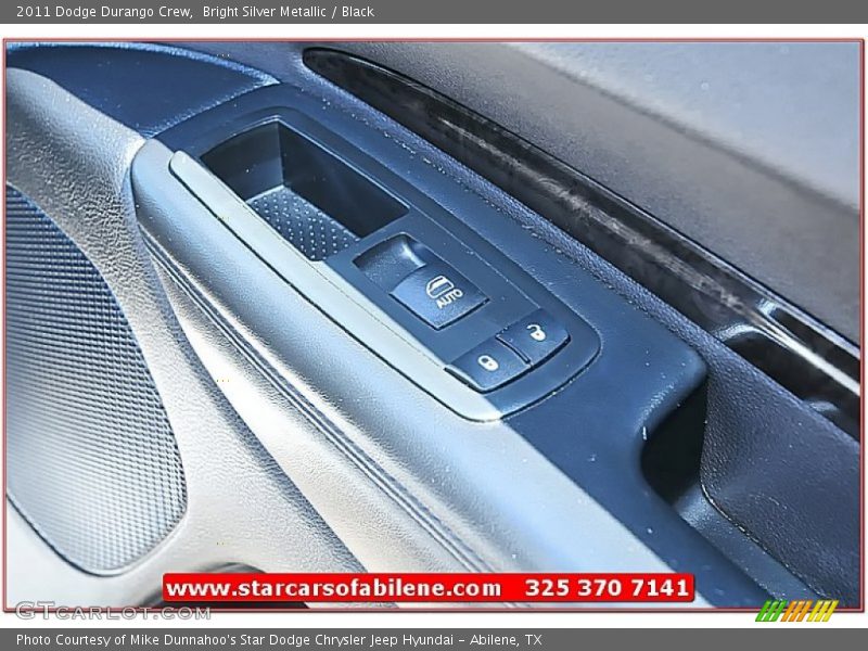 Bright Silver Metallic / Black 2011 Dodge Durango Crew