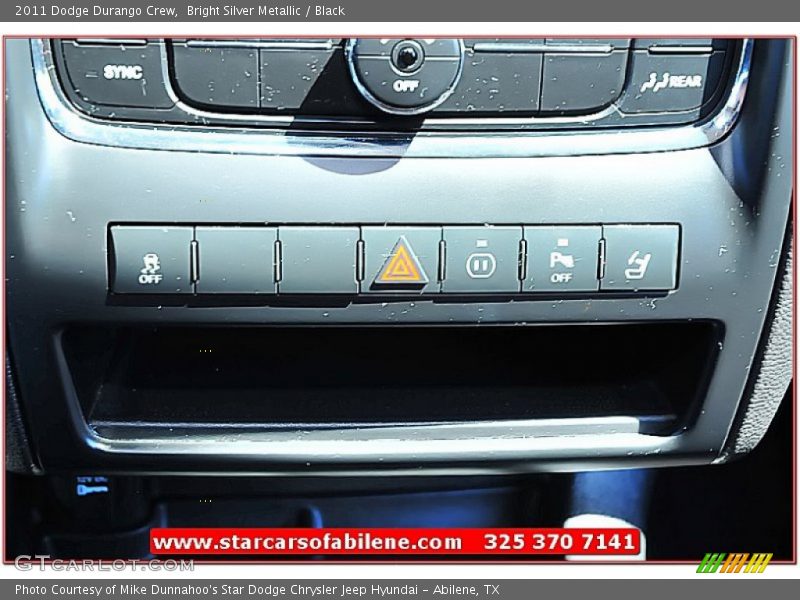 Bright Silver Metallic / Black 2011 Dodge Durango Crew